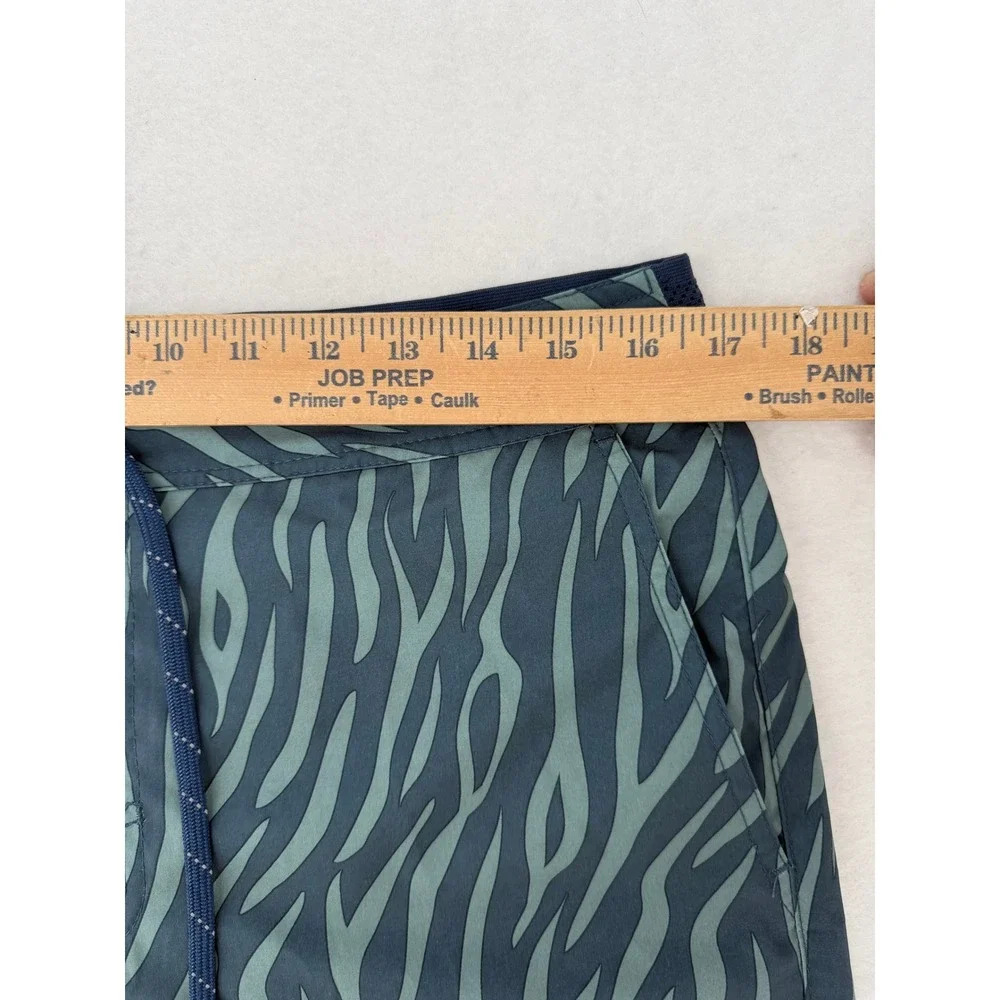 Fair Harbor Mens Board Shorts Size L Green Grey Zebra Print Recycled Stretch